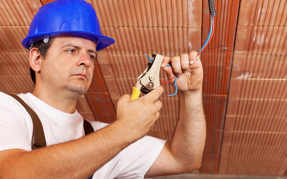 électricien de maintenance Gif-sur-Yvette