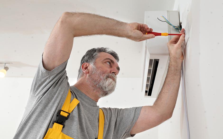 électricien de maintenance Gif-sur-Yvette